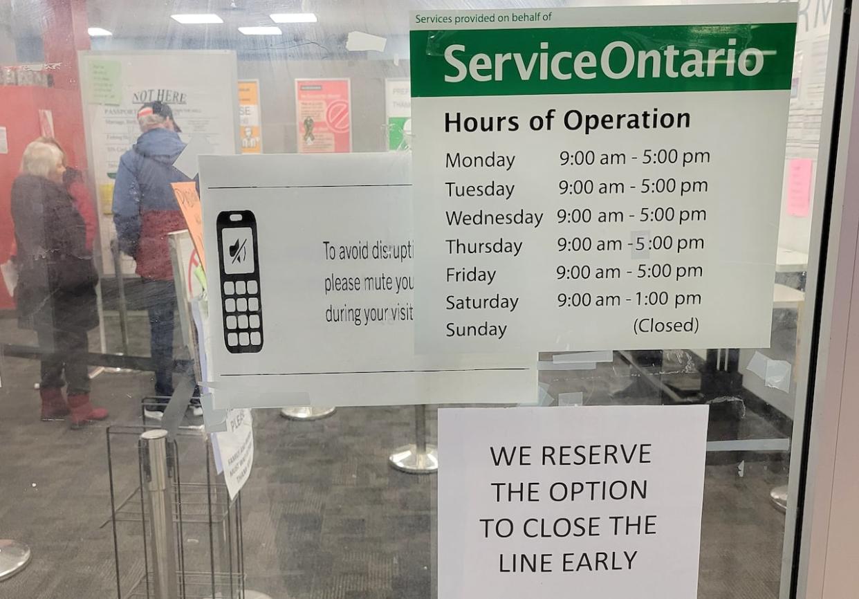 A ServiceOntario location is shown in Whitby, Ont., on Jan. 27, 2024. (Doug Ives/The Canadian Press - image credit)