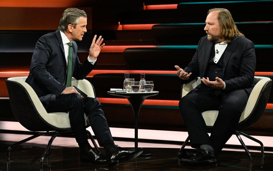 Grünen-Politiker Anton Hofreiter wetterte im Gespräch mit Markus Lanz Bundeskanzler gegen Bundeskanzler Olaf Scholz. (Bild: ZDF / Markus Hertrich)