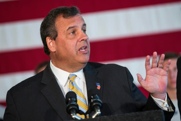 Chris Christie may have stalled in the US presidential race but could struggle on to the first primary votes, thanks to the mega-donors keeping his campaign afloat