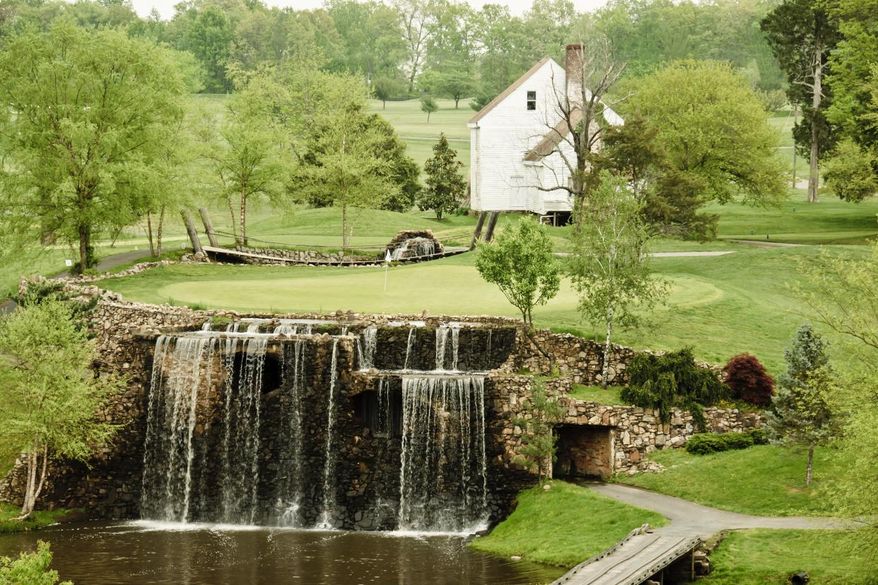 waterfall Hole at Meadow Farms, Fredericksburg, Virginia