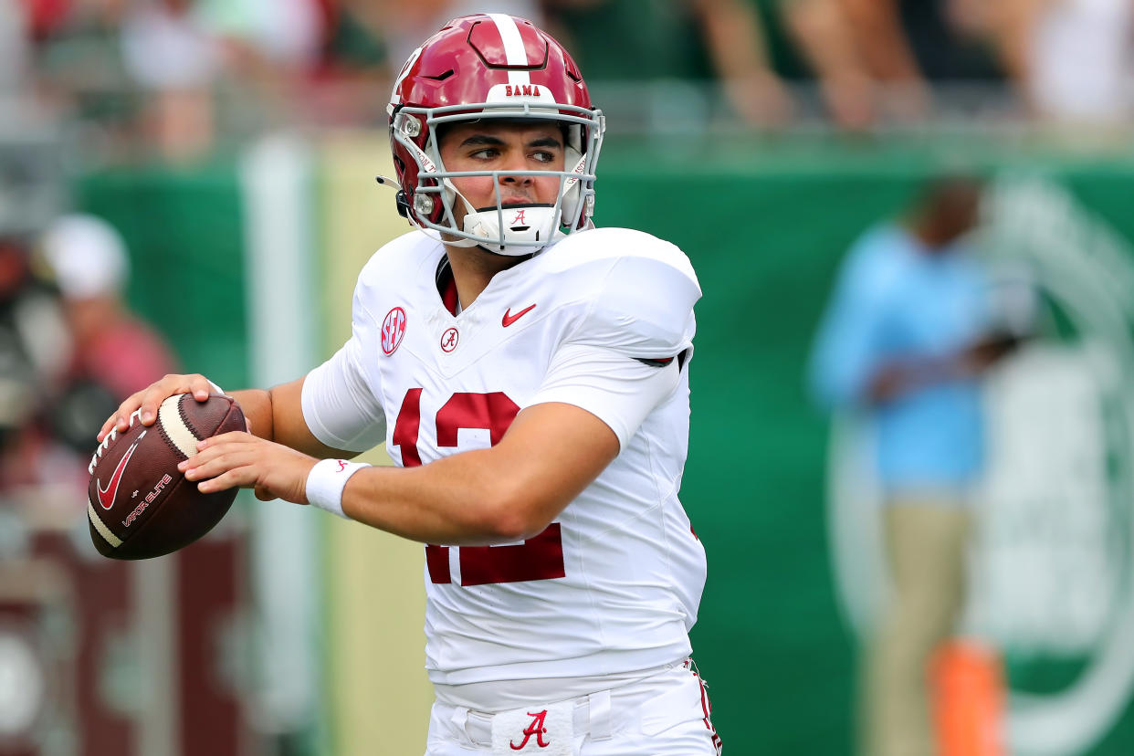 TAMPA, FL - SEPTEMBER 16: Alabama Crimson Tide Quarterback Dylan Lonergan (12) warms up before the College Football game between the Alabama Crimson Tide and the South Florida Bulls on September 16, 2023 at Raymond James Stadium in Tampa, FL. (Photo by Cliff Welch/Icon Sportswire via Getty Images)