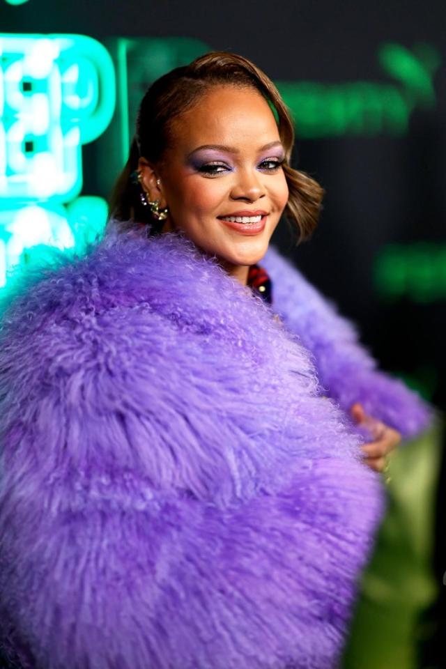 Rihanna Net Worth 2023: How much money does she get from every