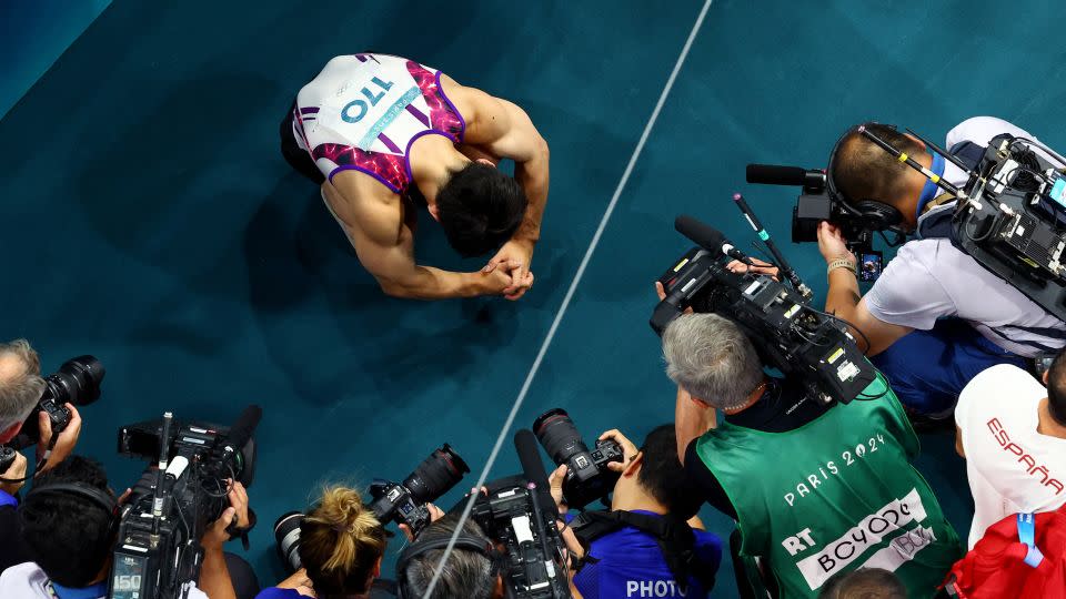 Olympic moment of the day Philippines’ Carlos Edriel Yulo gets his