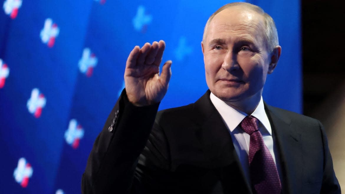 Alexander Kazakov/Sputnik via Reuters