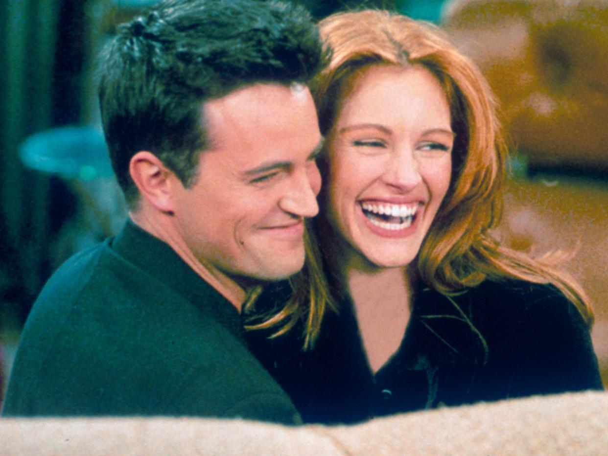 matthew perry julia roberts friends