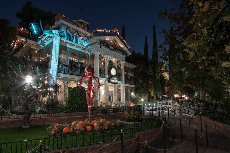 Disneyland Haunted Mansion Holiday