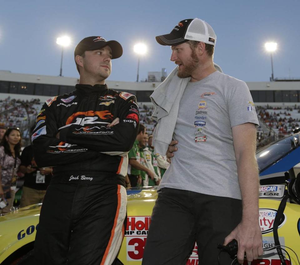 September 11, 2015: Josh Berry during the Virginia529 College Savings 250 at Richmond International Raceway in Richmond Va. (HHP/Harold Hinson)