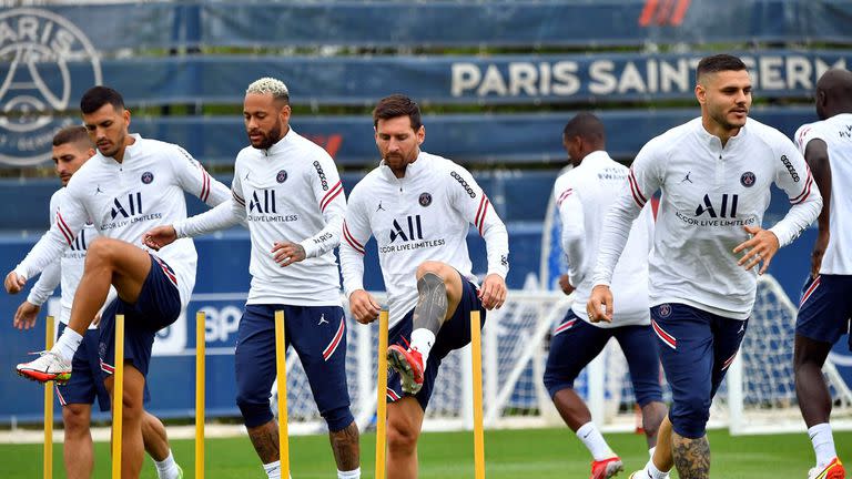 En el PSG, Neymar es compañero de los argentinos Ángel Di María, Leandro Paredes, Lionel Messi y Mauro Icardi 