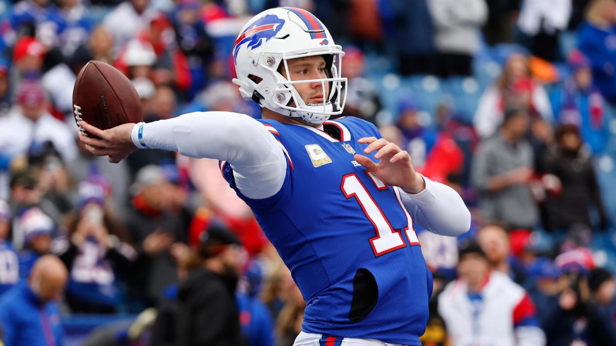 Tom Brady Fires Back After Josh Allen's Comments - Tampa Bay