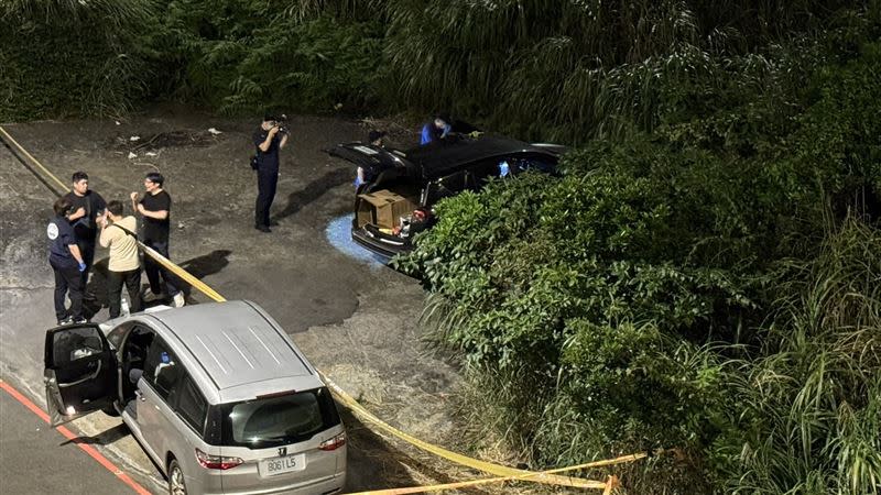 警方發現廖男帶著孩子陳屍在車內。（圖／翻攝畫面）