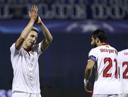 Football Soccer - Dinamo Zagreb v Sevilla FC - UEFA Champions League Group Stage - Group H - Maksimir stadium - Zagreb, Croatia - 18/10/16. Sevilla's Samir Nasri celebrates scoring a goal. REUTERS/Antonio Bronic