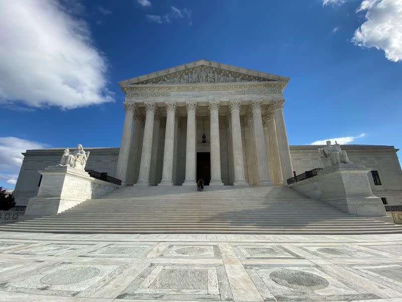 FILE PHOTO: The buliding of the U.S. Supreme Court is pictured in Washington