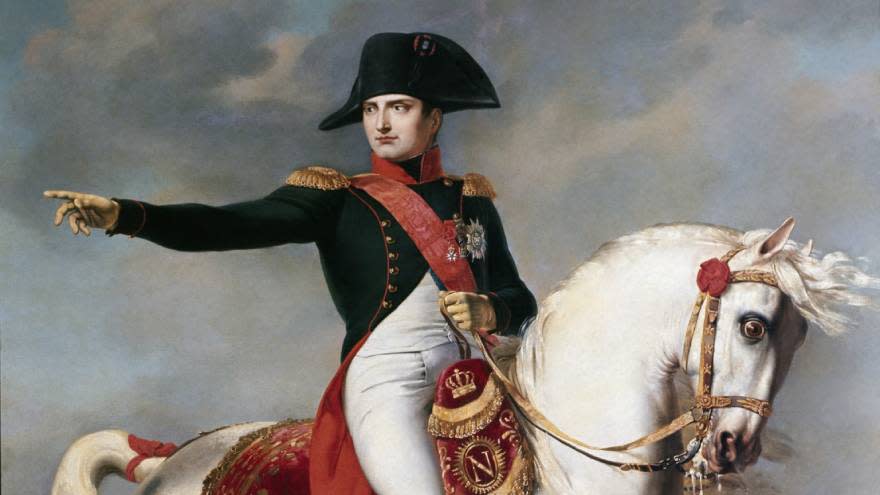 Napoleón Bonaparte tenia prisionero al Rey de España, dándole motivos a los criollos que querían separarse de la corona europea