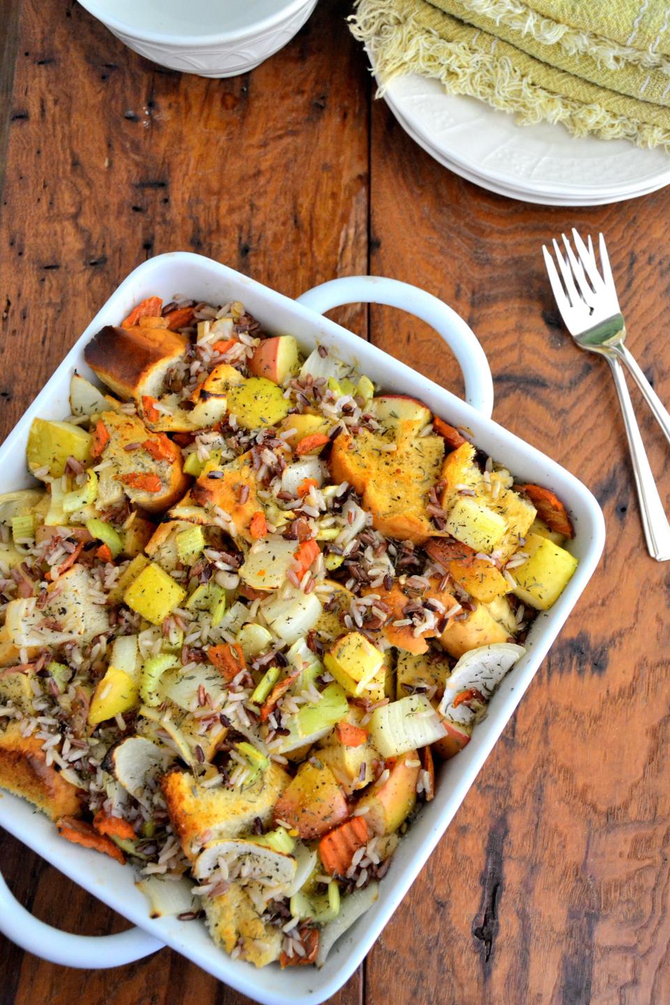 This apple sweet potato gratin would be perfect on your thanksgiving dinner table.