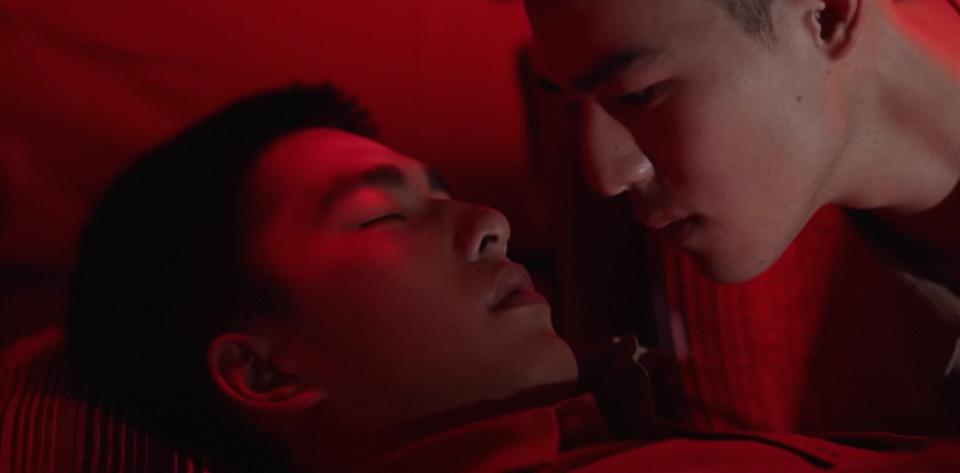 Tseng Jing-Hua and Edward Chen in "Your Name Engraved Herein"