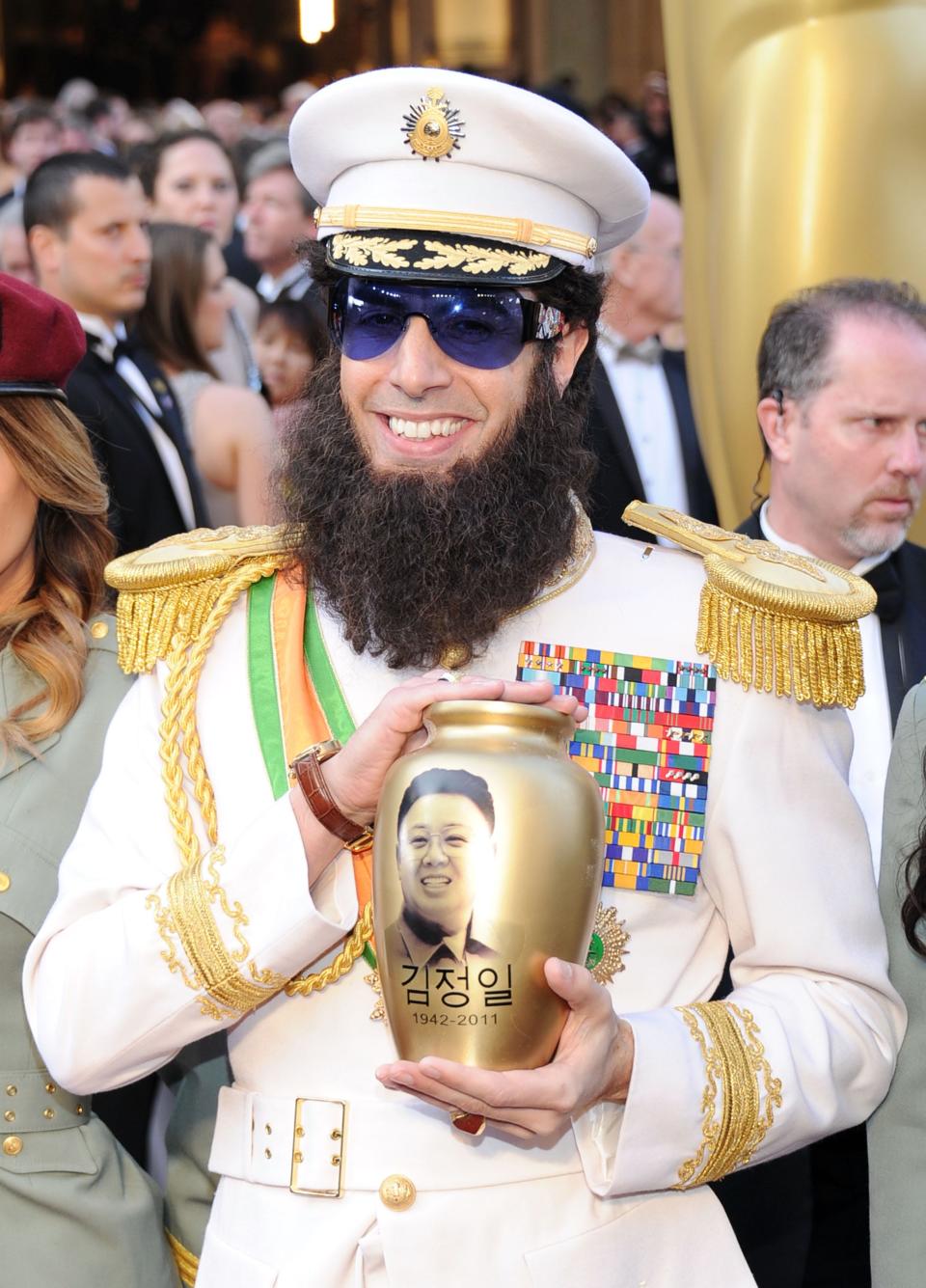 sacha baron cohen 2012 oscars