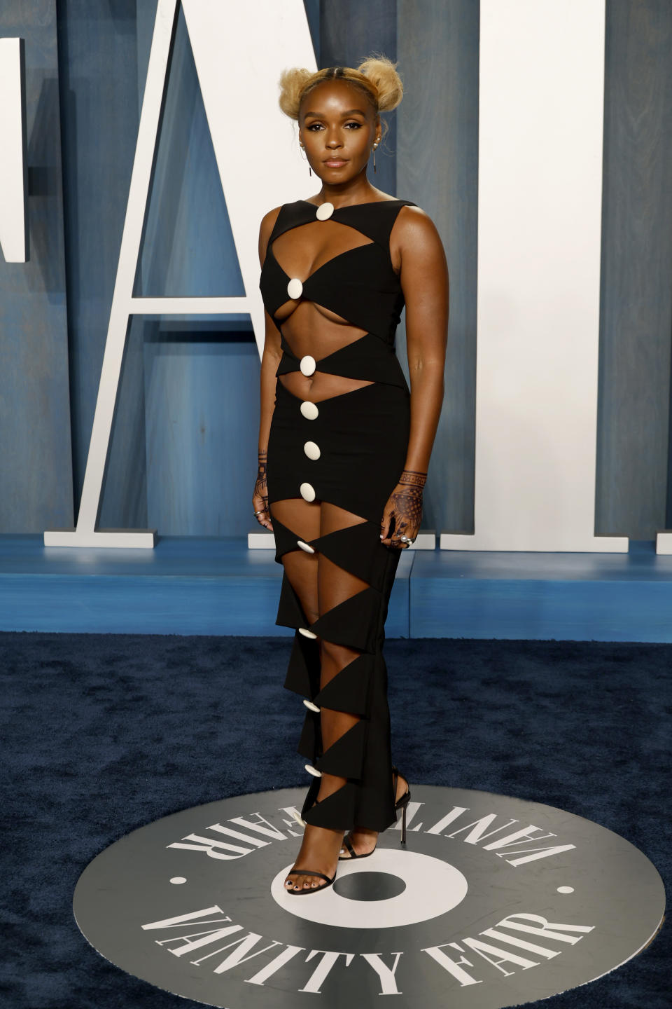 Janelle Monáe at the 2022 Vanity Fair Oscar Party hosted by Radhika Jones. (Getty Images)