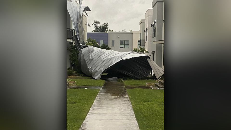 Tornado hit my townhouse complex in Lake Charles off Nelson Rd. potential tornado