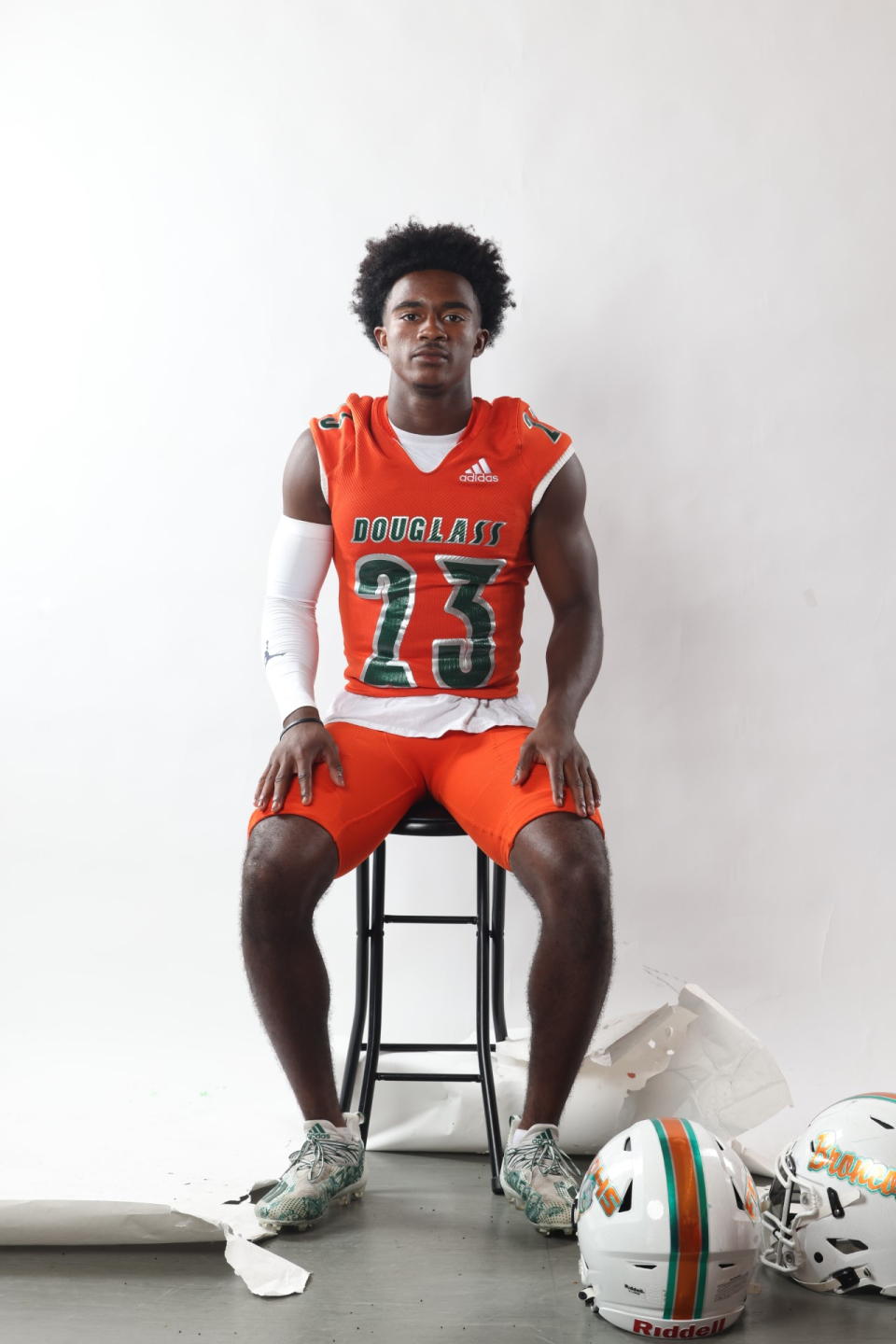 Frederick Douglass defensive back Jeremiah Lowe has been selected to The Courier Journal's All-State football first team.