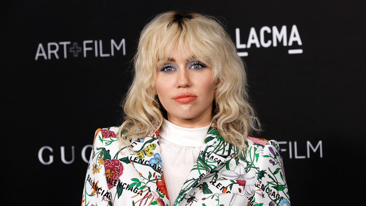 Miley Cyrus Has No Desire to Tour Again, Says Singing for Thousands