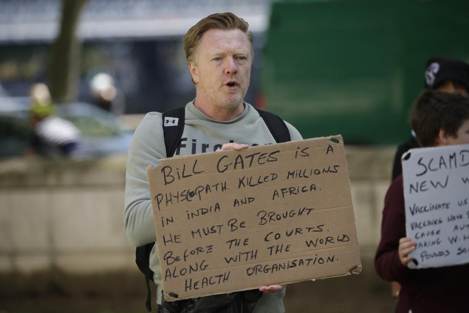 One of the protester's at a recent anti-lockdown, anti-vaccine, anti-5G protest near Scotland Yard in London. (Photo: ASSOCIATED PRESS)