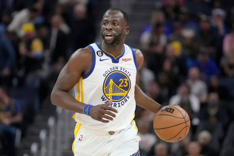 ▲金州勇士隊前鋒Draymond Green今日對上明尼蘇達灰狼隊，最後關頭發生要命掉球失誤斷送勝利，最終96:99輸給灰狼終止3連勝。（圖／美聯社／達志影像）