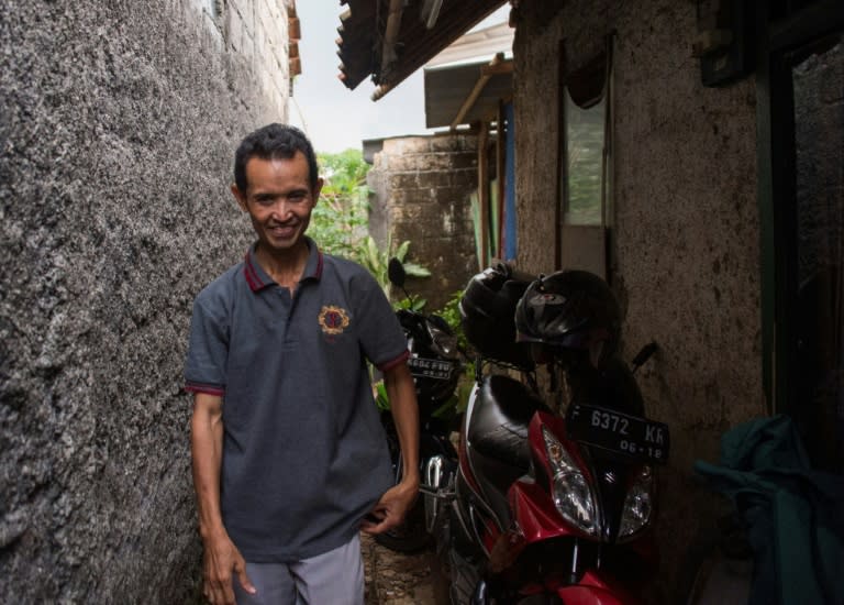 Sriyono has asbestosis -- an incurable scarring of the lungs that often leads to cancer, caused by decades of inhaling asbestos fibres at his work in an Indonesian factory