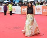 Gia Sandhu: Yes, you can totally wear crop tops on the red carpet. We love how “Beeba Boys”’s Gia Sandhu combined a black crop top with a full floor-length gold and white skirt. Gorgeous. 