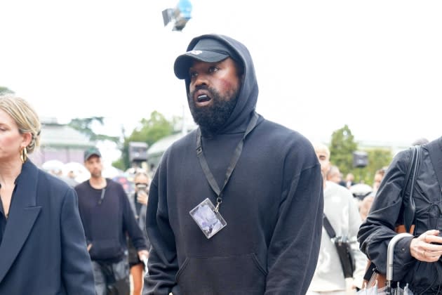 Paris : Givenchy - Front Row - Paris Fashion Week - Womenswear Spring/Summer 2023 - Credit: Laurent Vu/SIPA/AP Photo