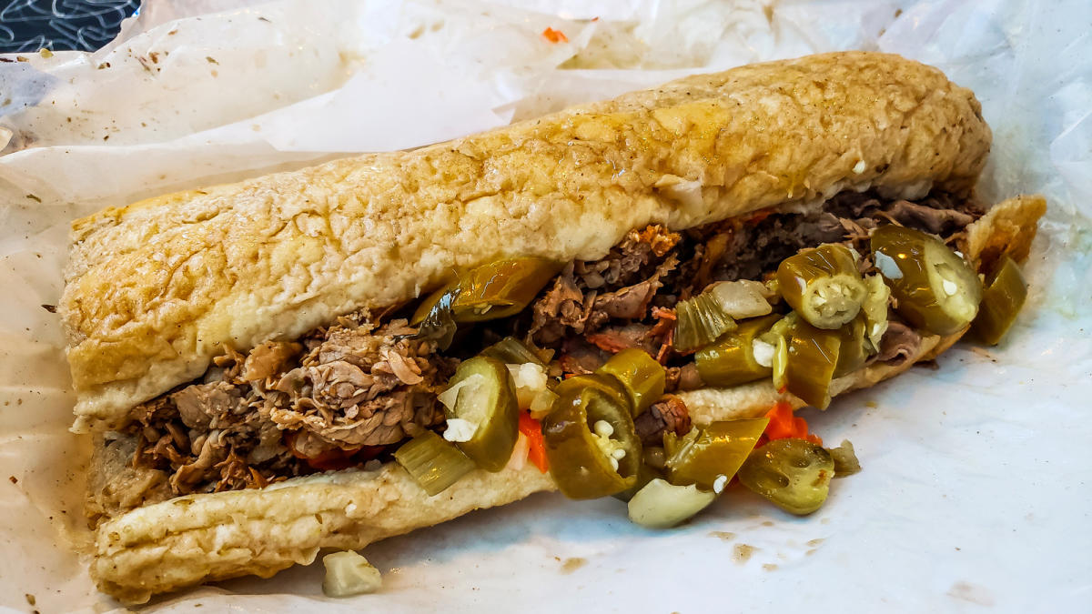 Chicago's Gravy Bread Is The Doughy Creation You Need To Try