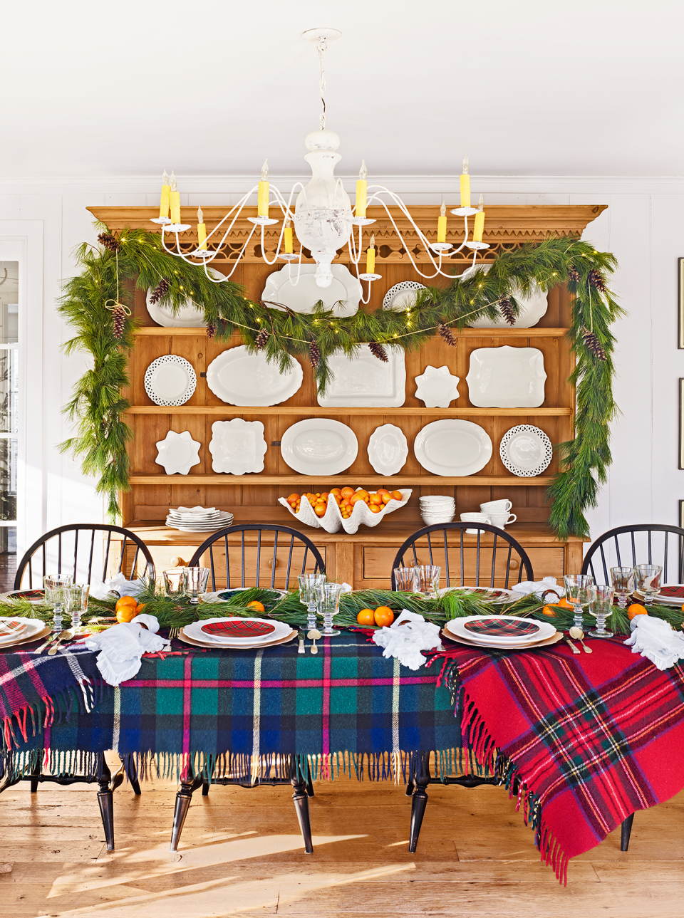 Here's How to Add Rustic Charm to Your Christmas Decor