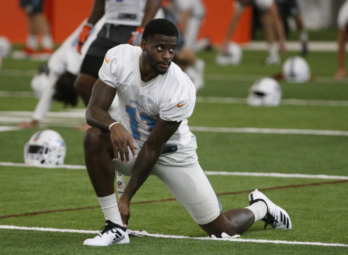 WR DeVante Parker says he 'chose' to be traded from Miami Dolphins