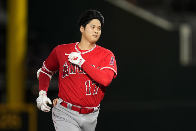 Angels left-hander Reid Detmers loses no-hit bid in 8th inning at Texas -  ABC News