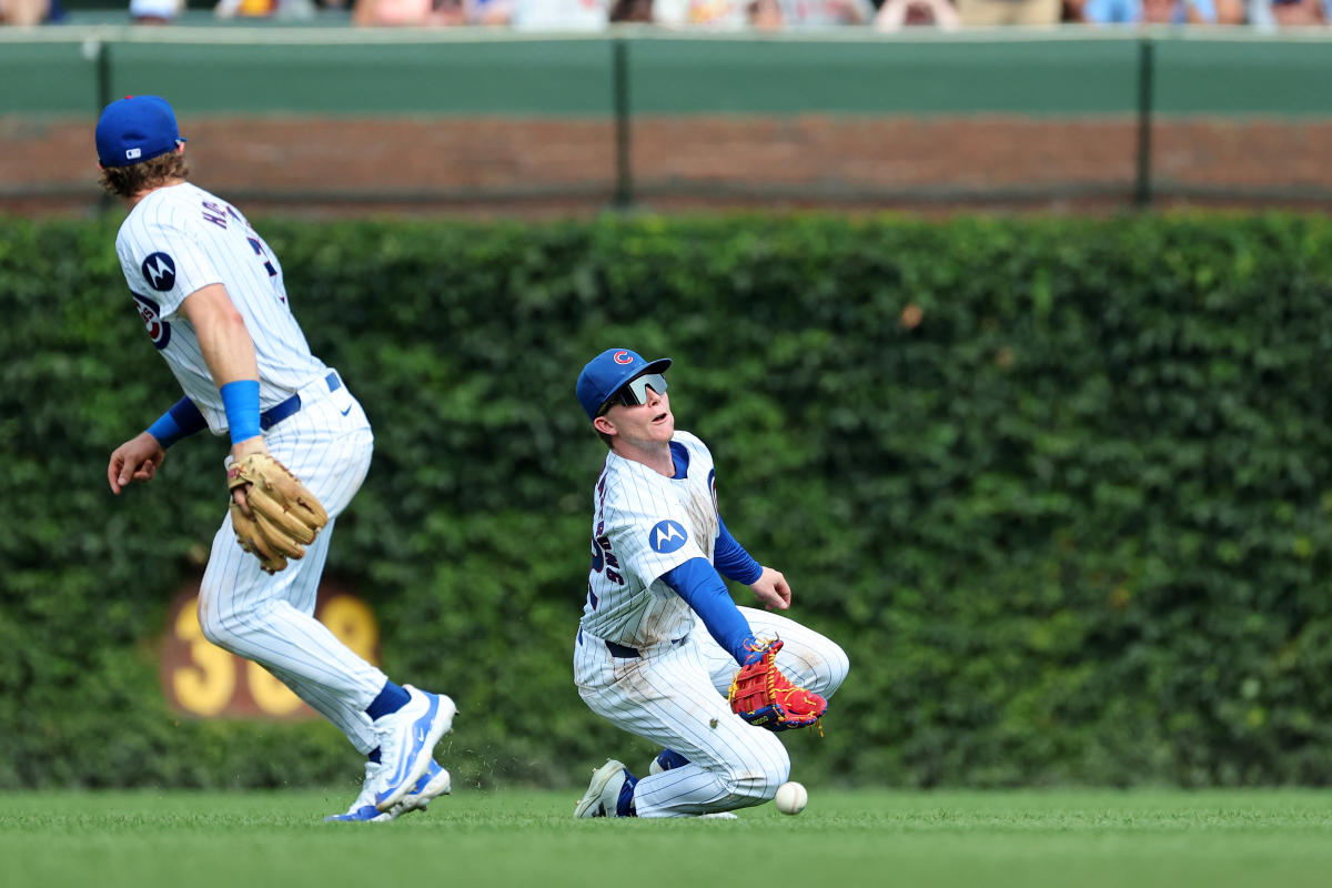 Cubs’ eighth-inning fielding mix-up allows Cardinals to rally for 5-4 win