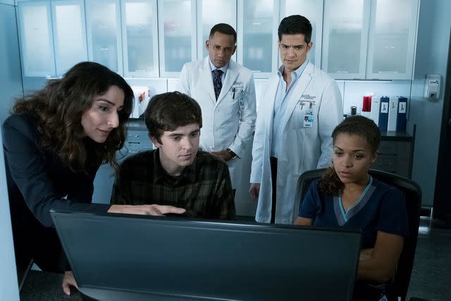 <p>Eike Schroter via Getty</p> "The Good Doctor" cast is pictured in the first season.