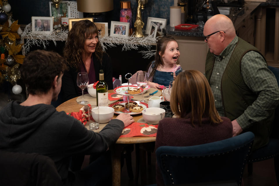 FROM ITV

STRICT EMBARGO
Print media - No Use Before Tuesday 6th December 2022
Online Media - No Use Before 0700hrs Tuesday 6th December 2022

Emmerdale - Ep 9543

Pattern A

Monday 12th December 2022

A family dinner with Rhona Goskirk [ZOE HENRY] and Marlon Dingle [MARK CHARNOCK] leaves Chas Dingle [LUCY PARGETER] more in love and grateful for Paddy Kirk [DOMINIC BRUNT] and Eve Kirk [BELLA JAMES] than ever before

Picture contact - David.crook@itv.com

Photographer - Mark Bruce

This photograph is (C) ITV Plc and can only be reproduced for editorial purposes directly in connection with the programme or event mentioned above, or ITV plc. Once made available by ITV plc Picture Desk, this photograph can be reproduced once only up until the transmission [TX] date and no reproduction fee will be charged. Any subsequent usage may incur a fee. This photograph must not be manipulated [excluding basic cropping] in a manner which alters the visual appearance of the person photographed deemed detrimental or inappropriate by ITV plc Picture Desk. This photograph must not be syndicated to any other company, publication or website, or permanently archived, without the express written permission of ITV Picture Desk. Full Terms and conditions are available on  www.itv.com/presscentre/itvpictures/terms
