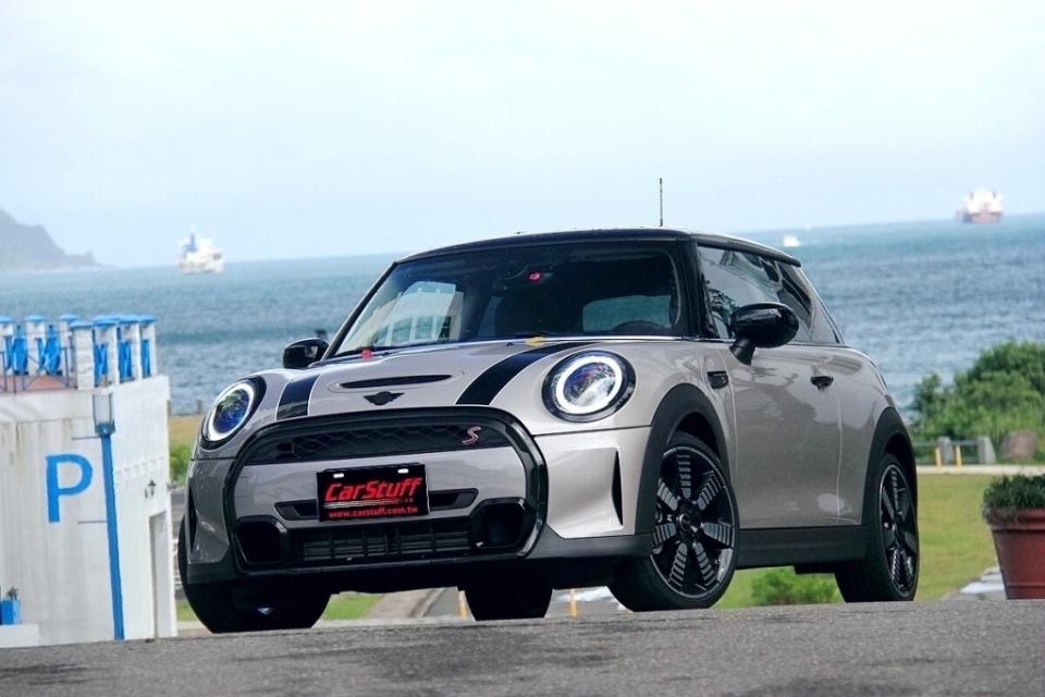 mini-cooper-s