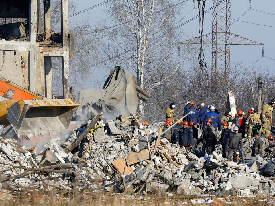 The aftermath of the strike in Makiivka on January 3, 2023.