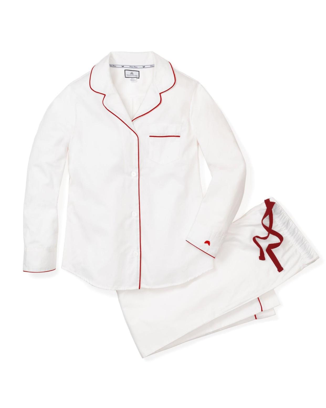 <p><a href="https://go.redirectingat.com?id=74968X1596630&url=https%3A%2F%2Fwww.petite-plume.com%2Fproducts%2Fclassic-white-adult-pajama-set-with-red-piping&sref=https%3A%2F%2Fwww.redbookmag.com%2Flife%2Ffriends-family%2Fg60653368%2Fmothers-day-gifts-for-wife%2F" rel="nofollow noopener" target="_blank" data-ylk="slk:Shop Now;elm:context_link;itc:0;sec:content-canvas" class="link rapid-noclick-resp">Shop Now</a></p><p>Twill Pajama Set </p><p>petite-plume.com</p><p>$94.00</p>