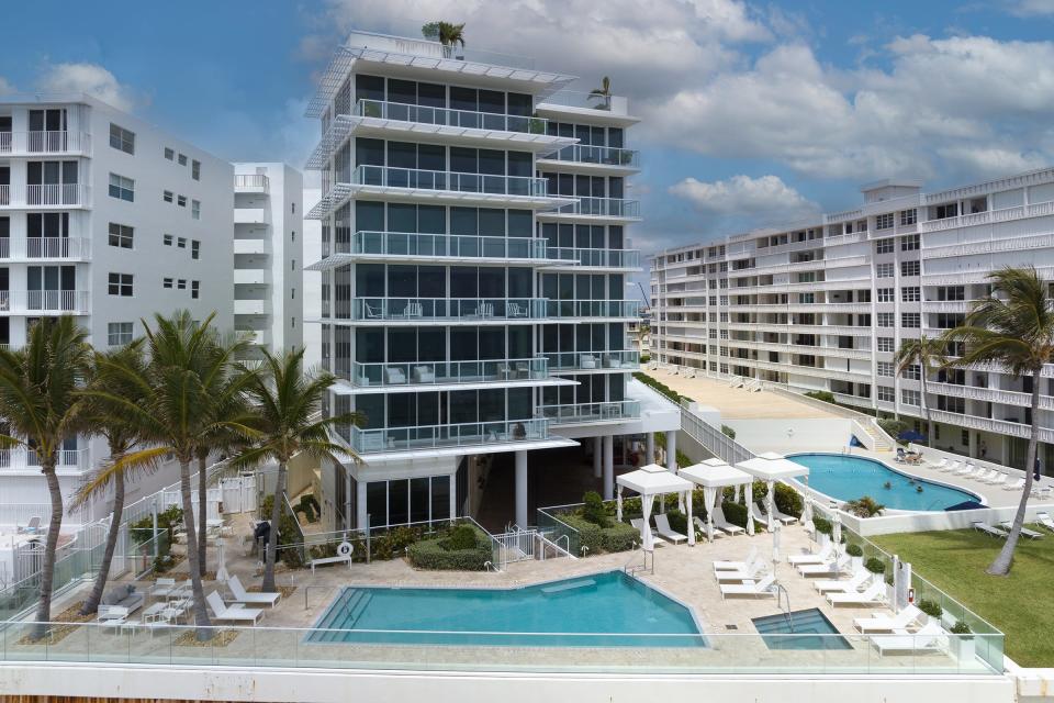 The 3550 South Ocean building just south of Palm Beach was positioned on its beachfront lot to provide maximum views.
