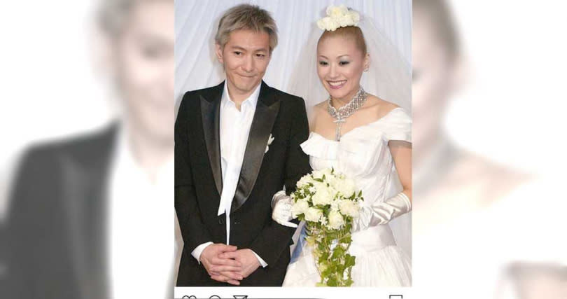 小室哲哉與KEIKO結婚照。（圖／取自日本粉絲推特）