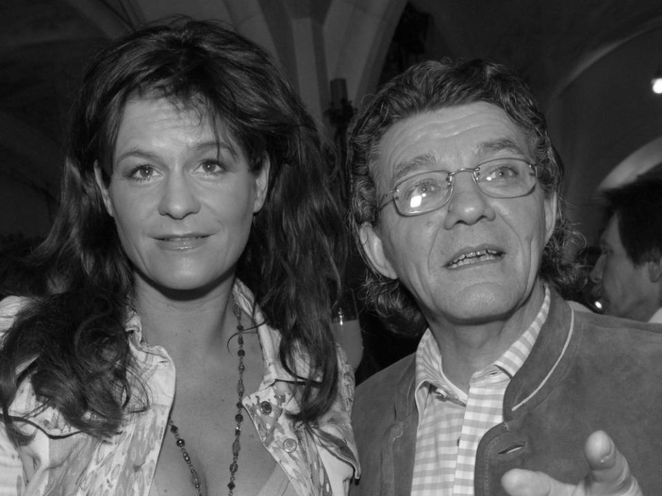 Andrea Berg trauert um ihren Musikproduzenten Eugen Römer (r.). (Bild: imago/Stefan M Prager)