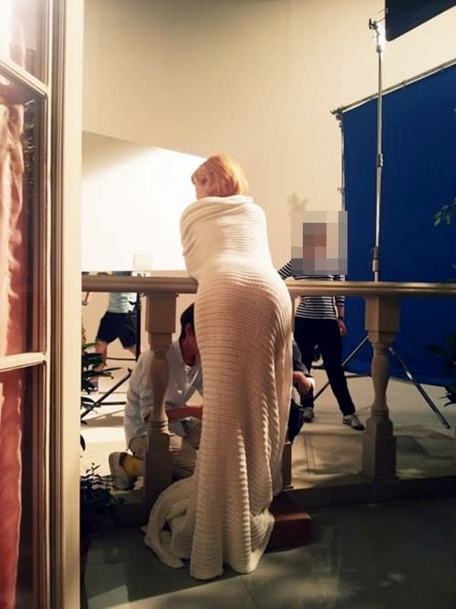 Ga In shows a gorgeous body shape in a new photo