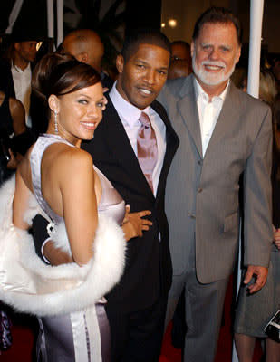 Leila Arcieri , Jamie Foxx and director Taylor Hackford at the Hollywood premiere of Universal Pictures' Ray