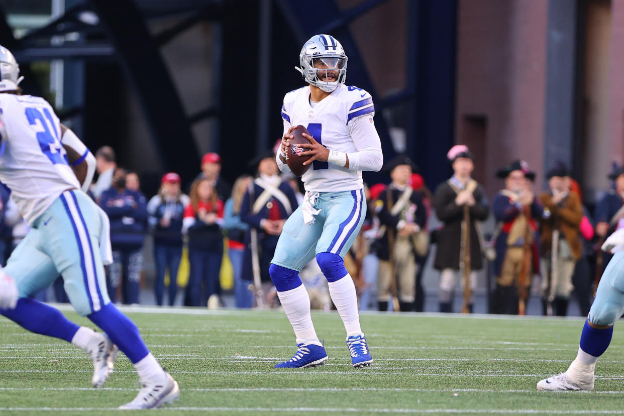 Dak Prescott suffered a right calf strain nearly two weeks ago against the Patriots. (Rich Graessle/Icon Sportswire/Getty Images)