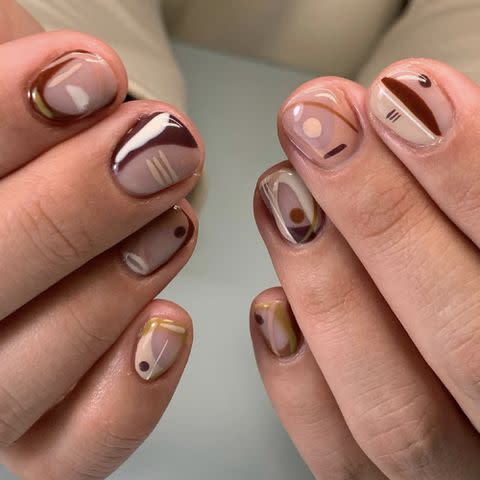 <p><a href="https://www.instagram.com/p/C0whlQ2Jo3c/" data-component="link" data-source="inlineLink" data-type="externalLink" data-ordinal="1">@nailsbycanishiea</a> / instagram</p>