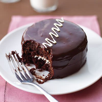 Chocolate Cream Cakes