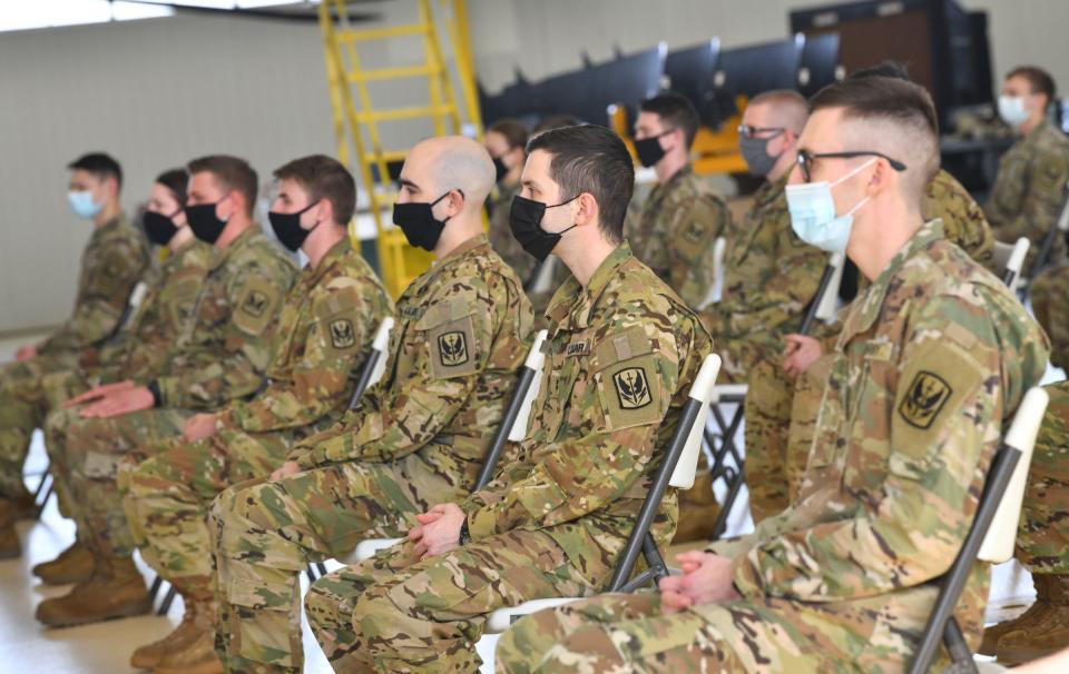 St. Cloud-based Minnesota National Guard aviators return to