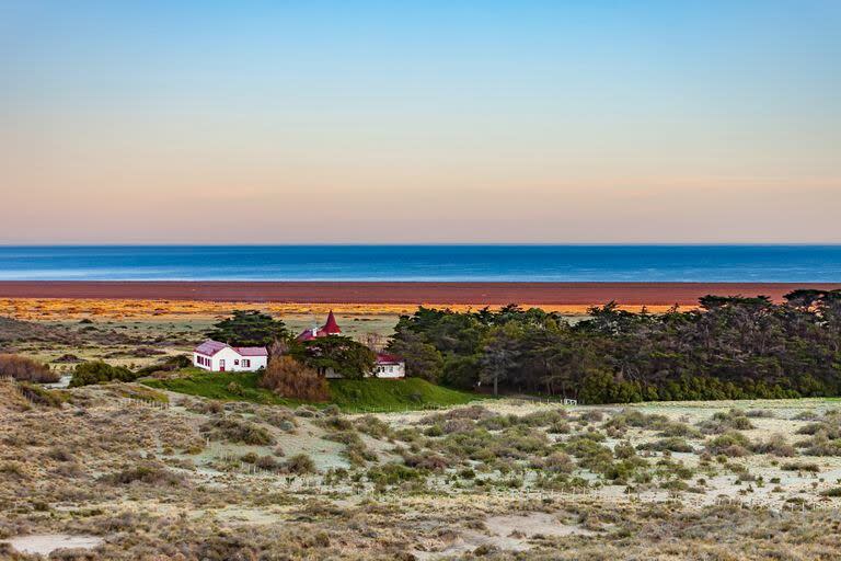 La casona, señorial, alta y palaciega