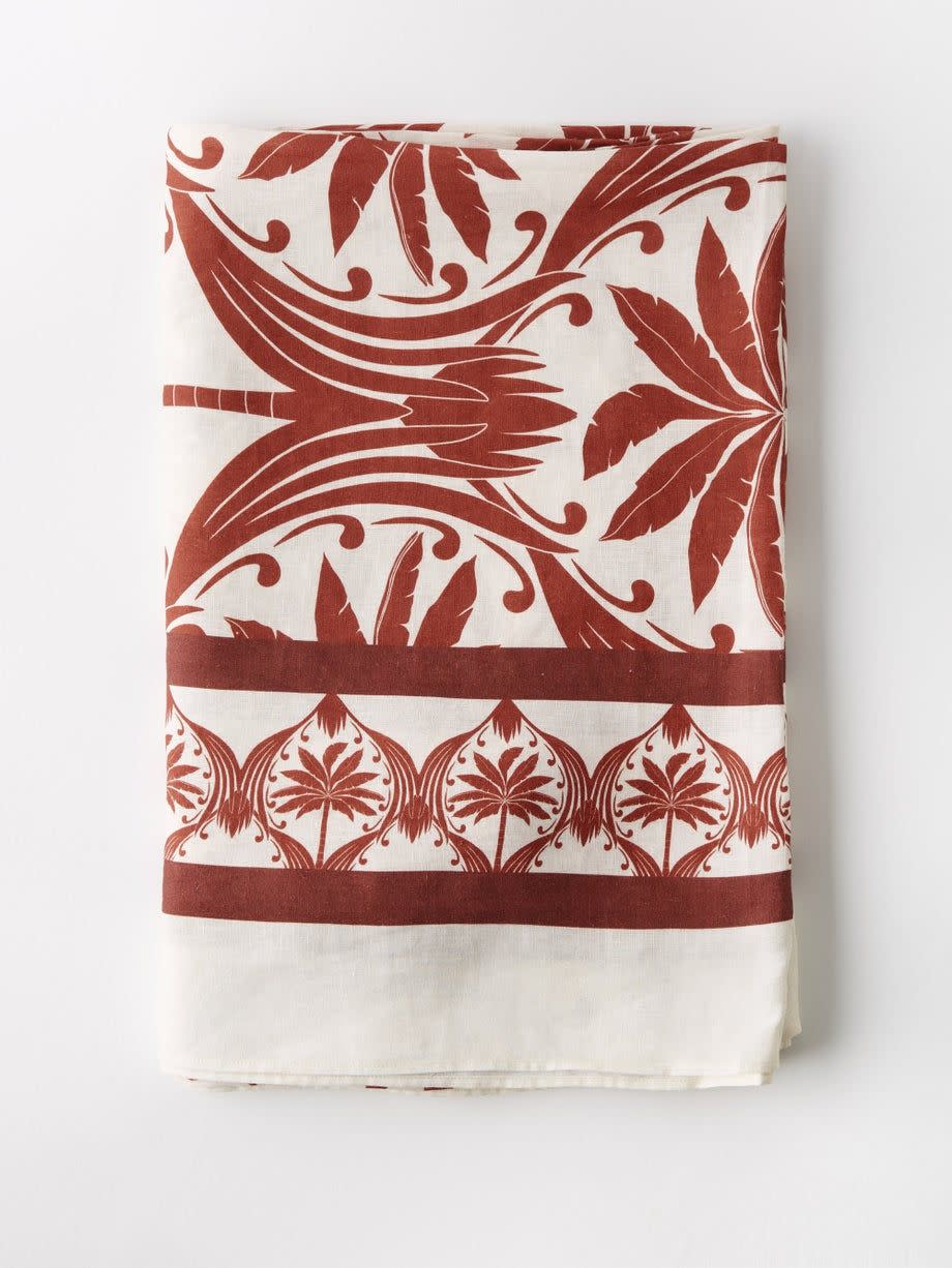 9) Palma-print 200cm x 200cm linen-blend tablecloth
